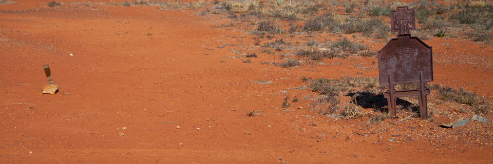 Two Graves, Menzies Cemetery